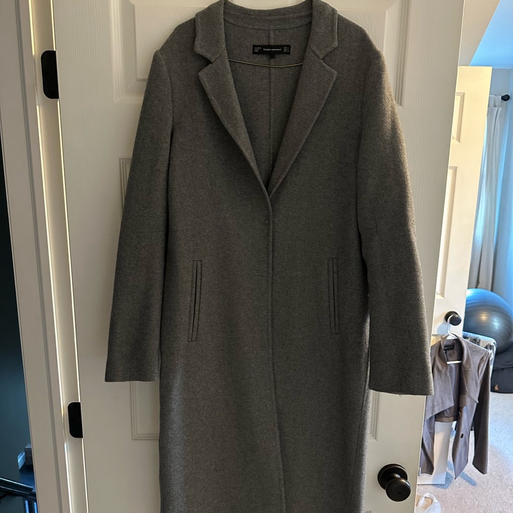 Zara trench coat, never worn.